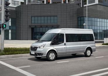 Ford Transit 2023: Thông số kỹ thuật và tính năng